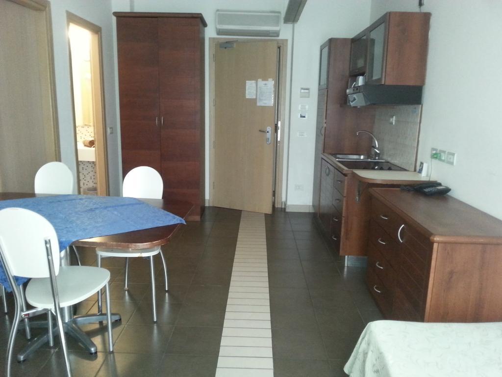 Residence Nocchiero Riccione Exterior foto